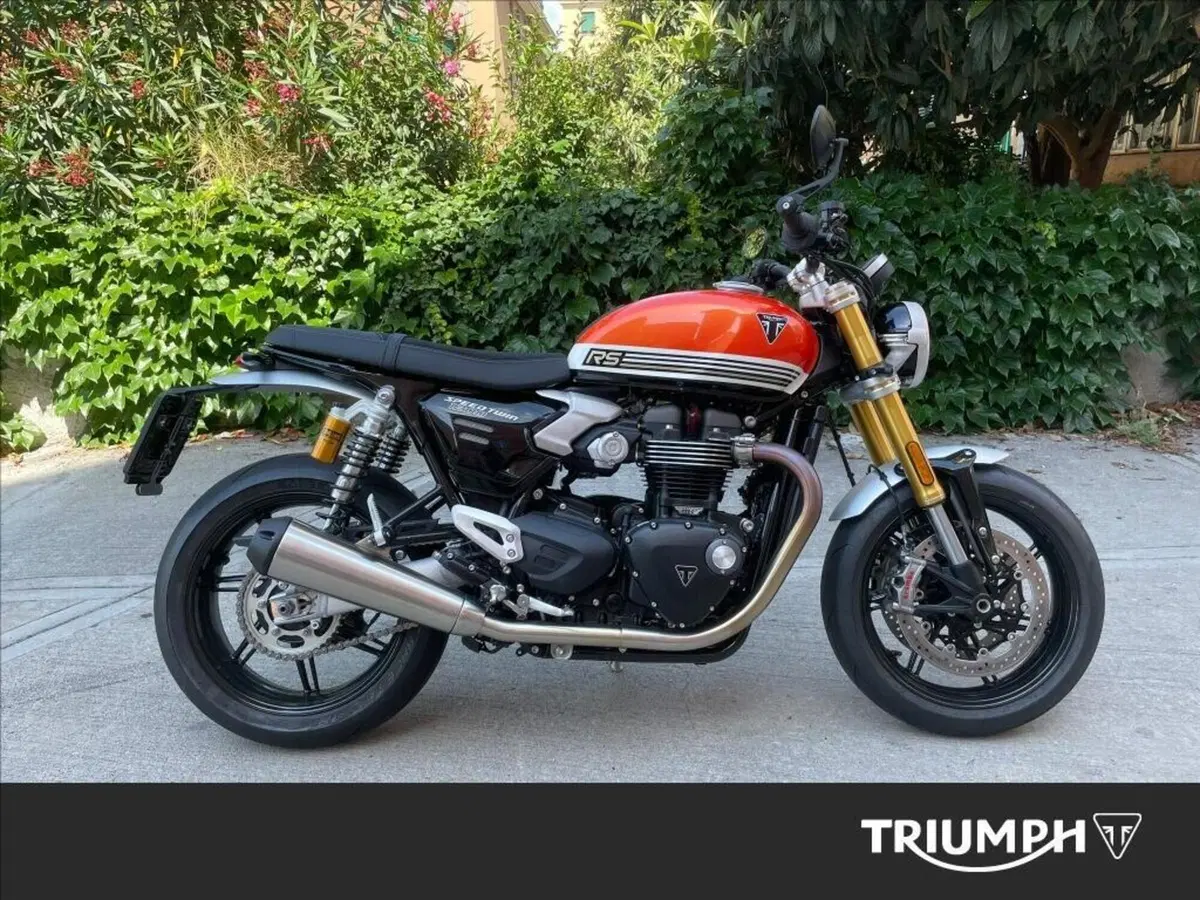 Triumph Speed Twin 1200 RS (2025 - 26) (2)