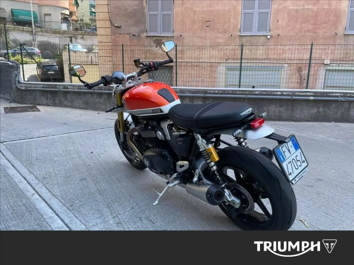 Triumph Speed Twin 1200 RS (2025 - 26) (6)