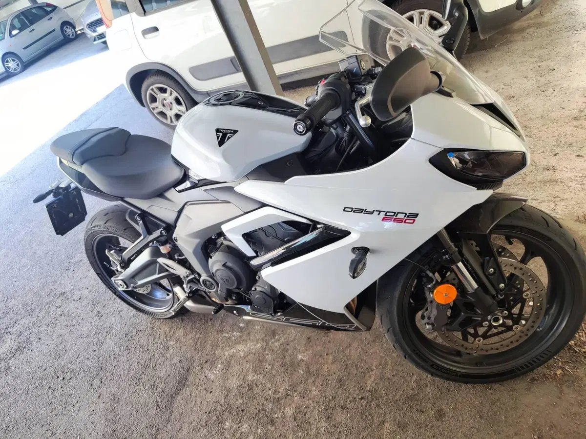 Triumph Daytona 660 (2024 - 26) (6)