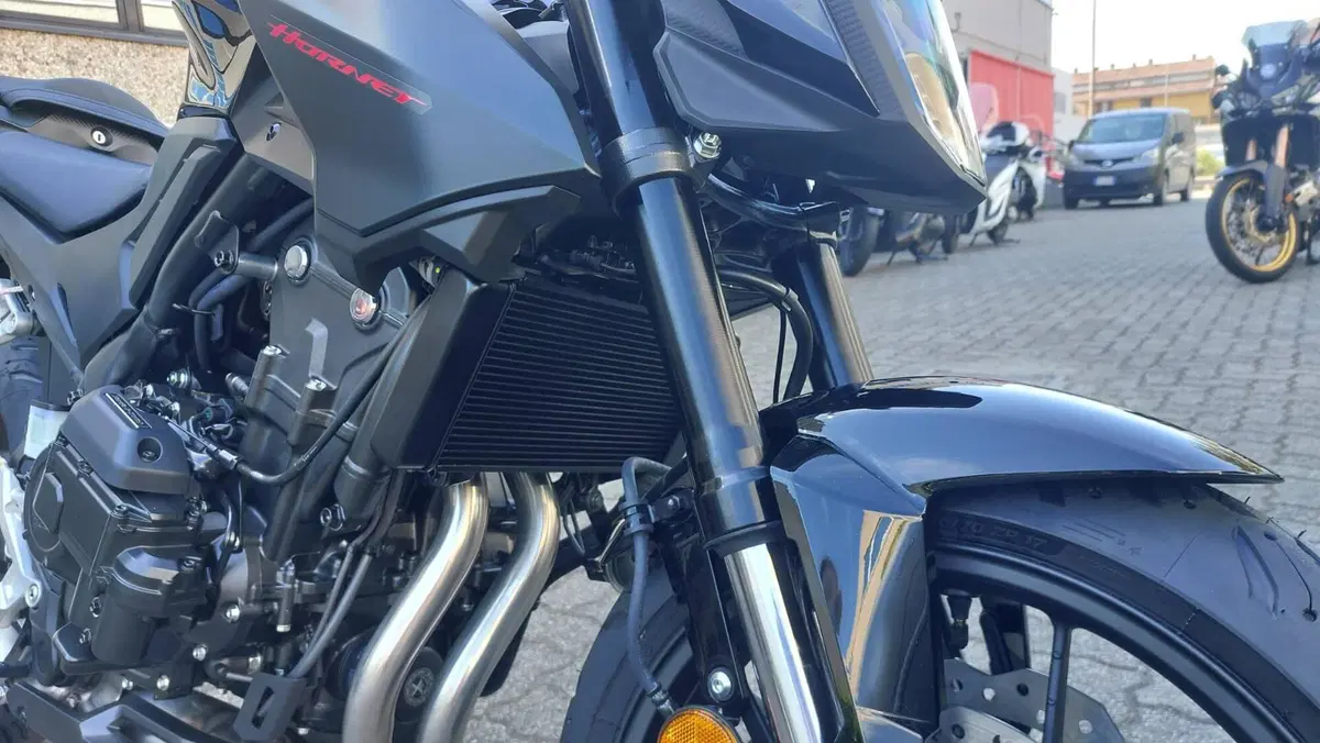 Honda CB 500 Hornet (2026) (3)