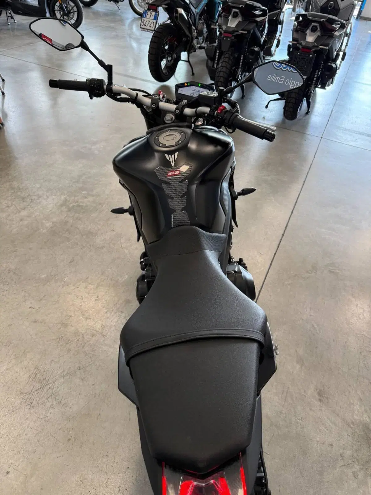 Yamaha MT-09 (2017 - 20) (5)