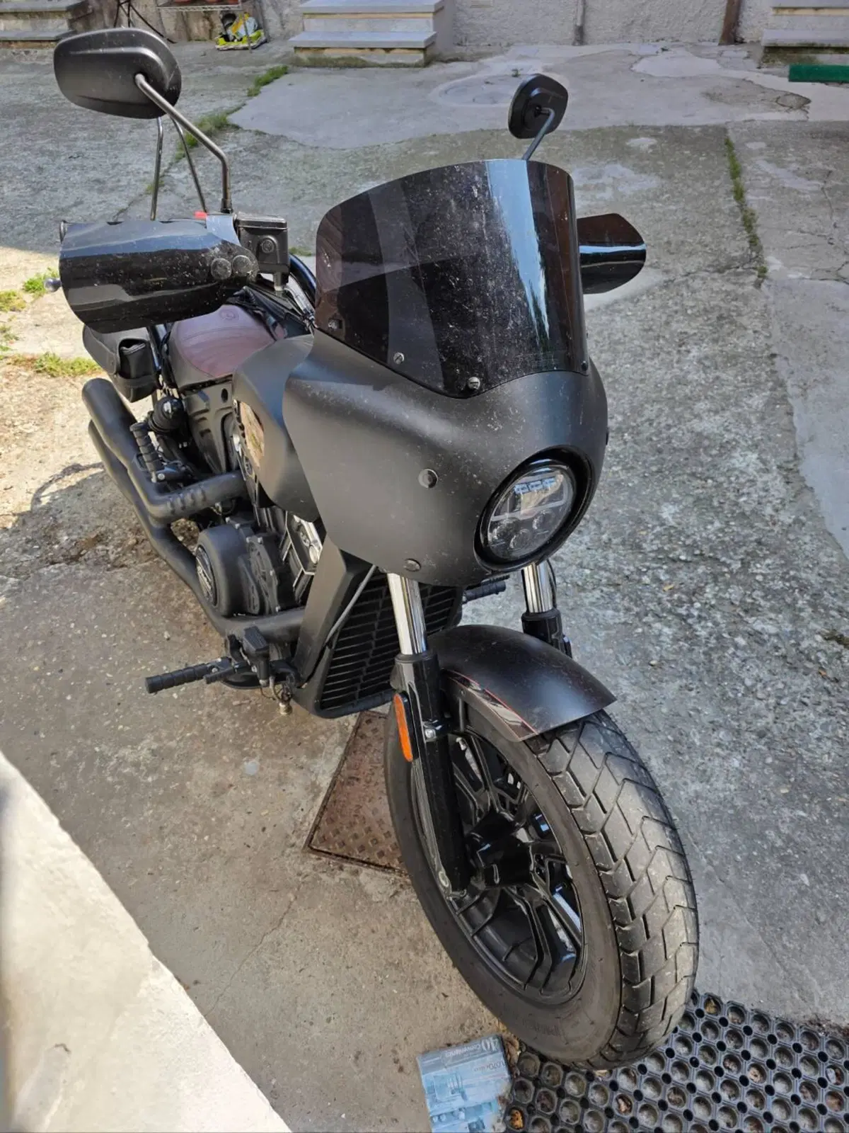 Indian Scout 1133 Bobber (2021 - 25) (2)