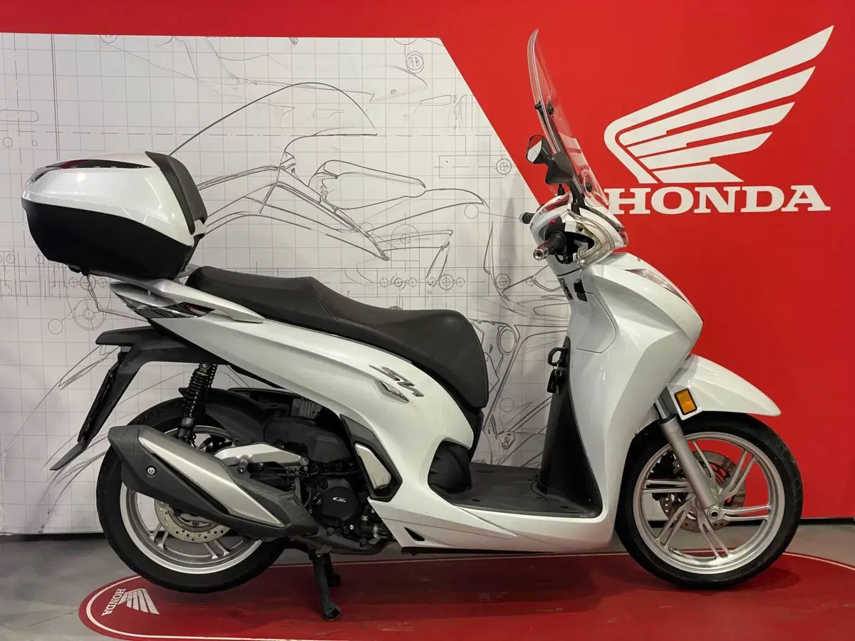 Honda SH 350 (2021 - 24) (4)