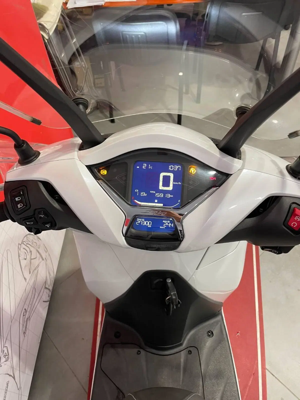 Honda SH 350 (2021 - 24) (14)