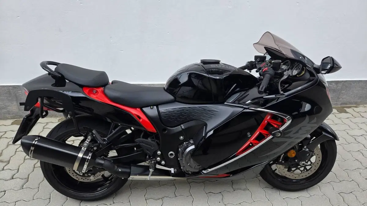 Suzuki GSX 1300 R Hayabusa (2021 - 24) (3)