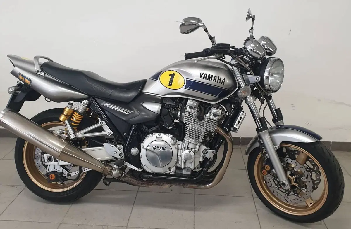 Yamaha XJR 1300 (2006 - 14) (2)