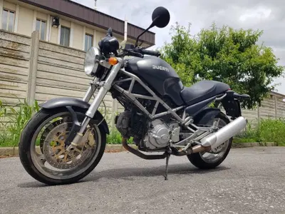 Ducati Monster 620 Dark (2003 - 06) usata
