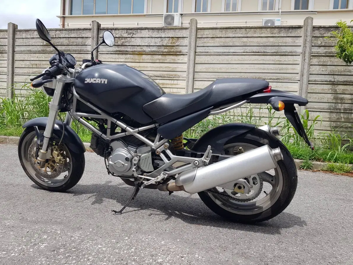 Ducati Monster 620 Dark (2003 - 06) (3)