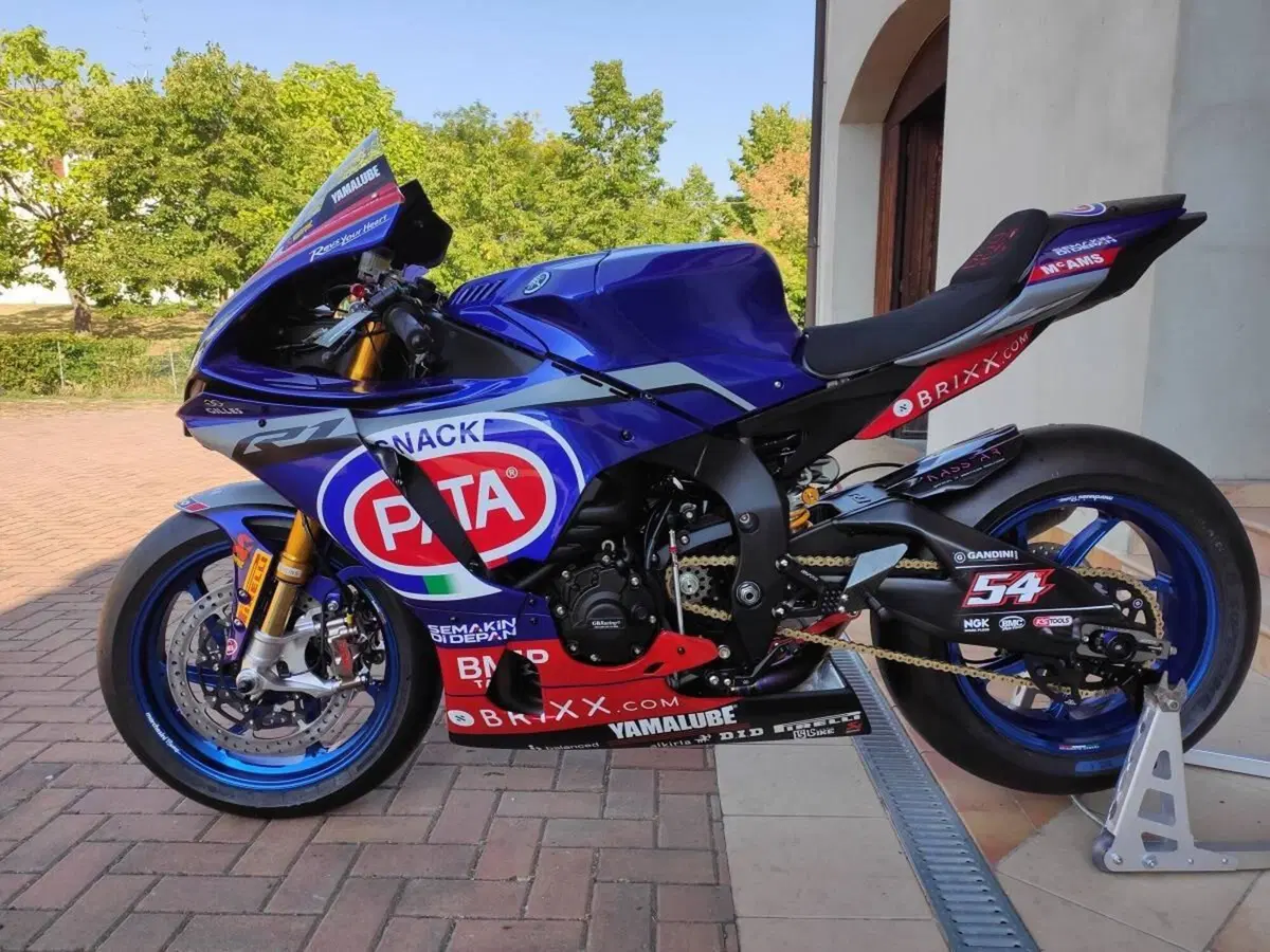 Yamaha YZF R1 Toprak Replica (2022) (7)