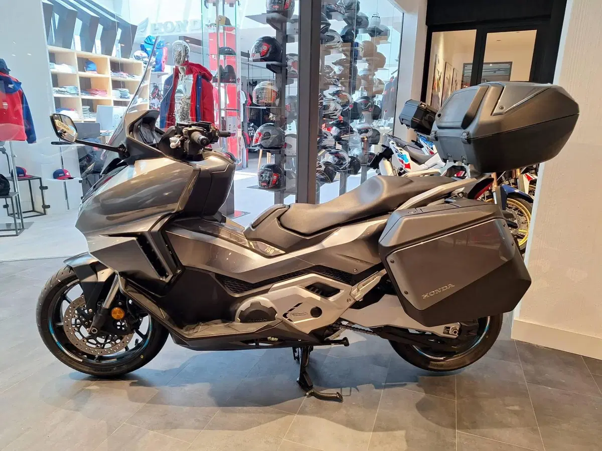 Honda Forza 750 DCT Travel (2021 - 24) (2)