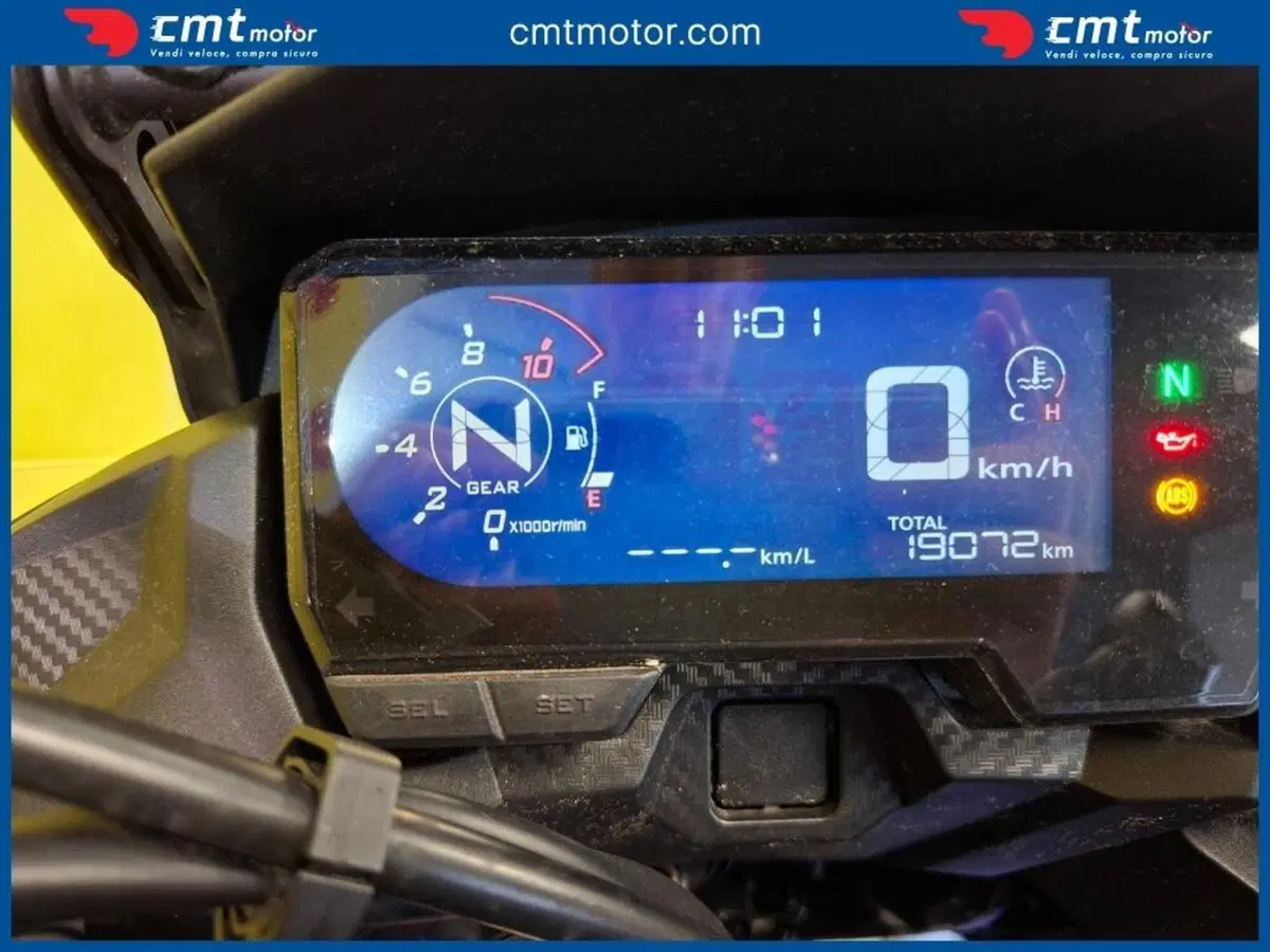 Honda CB 500 X (2021) (5)