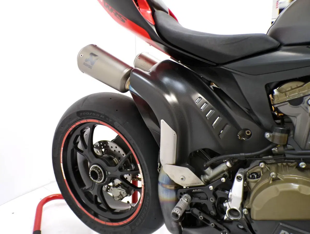 Ducati 1299 Panigale S (2015 - 18) (11)
