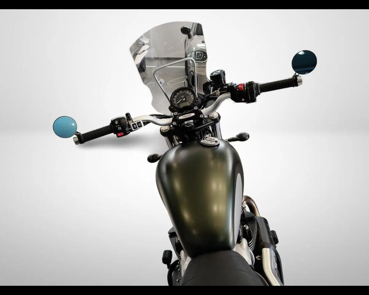 Triumph Scrambler 900 Chrome Edition (2023) (12)