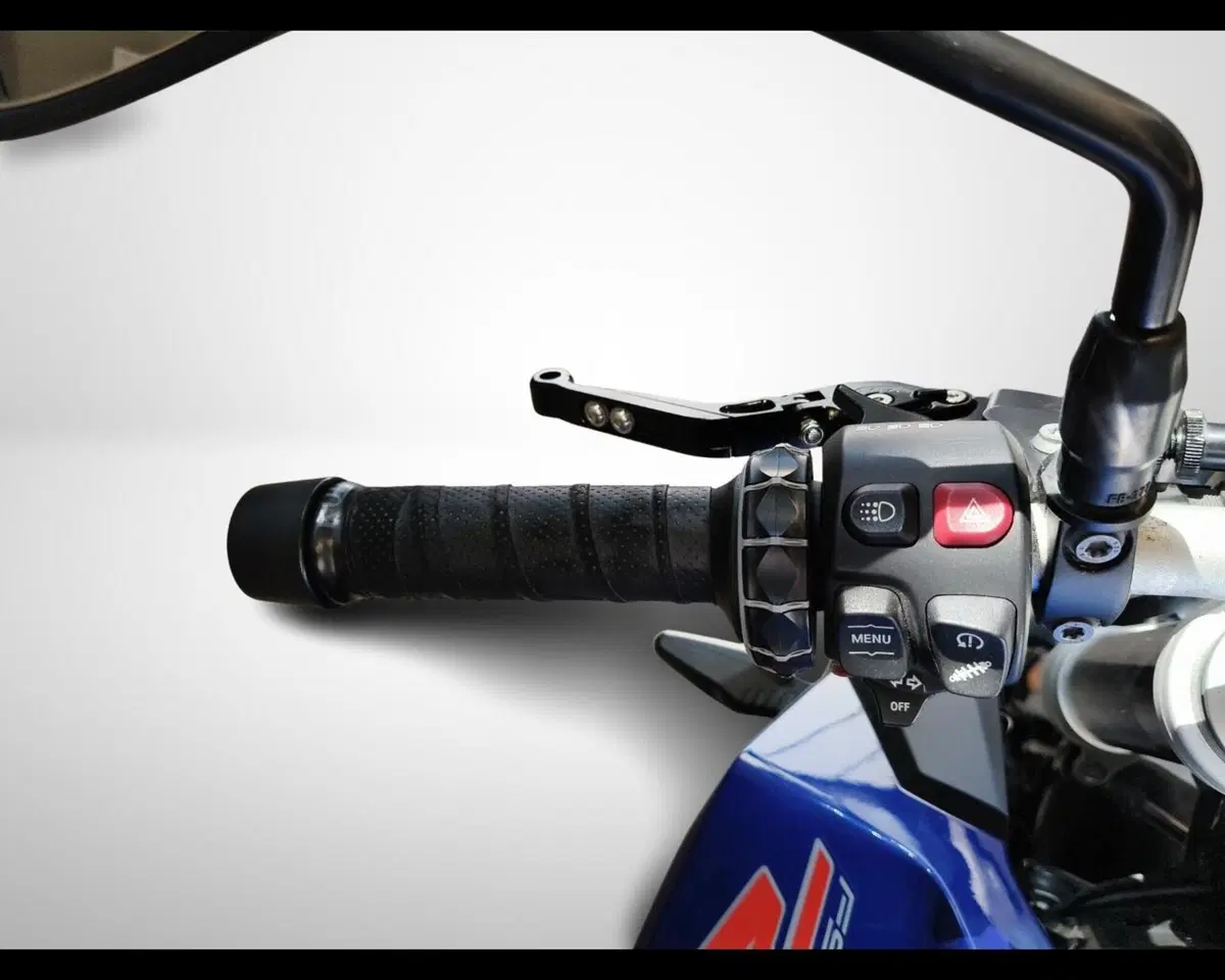 Bmw F 900 R (2021 - 24) (10)