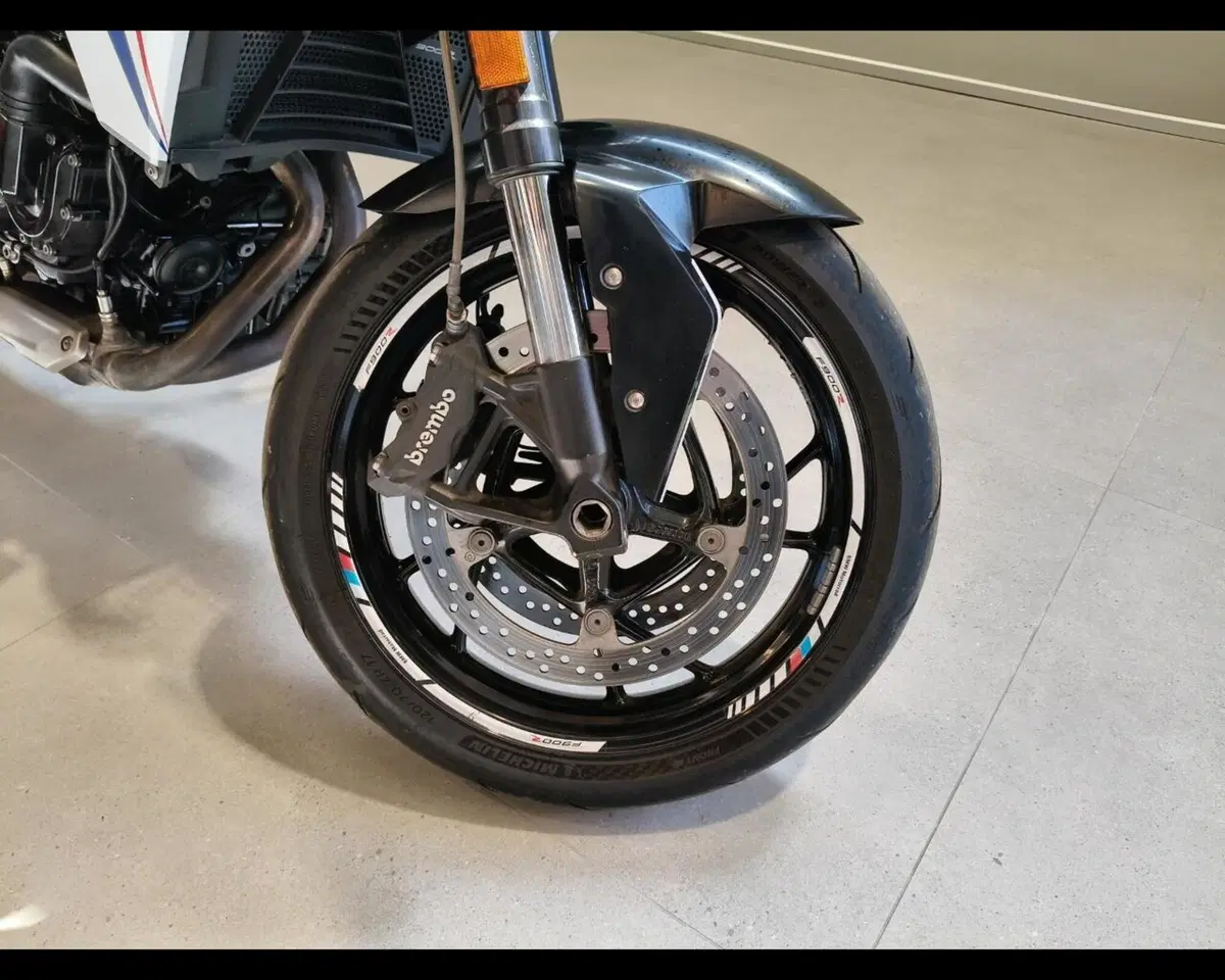 Bmw F 900 R (2021 - 24) (8)