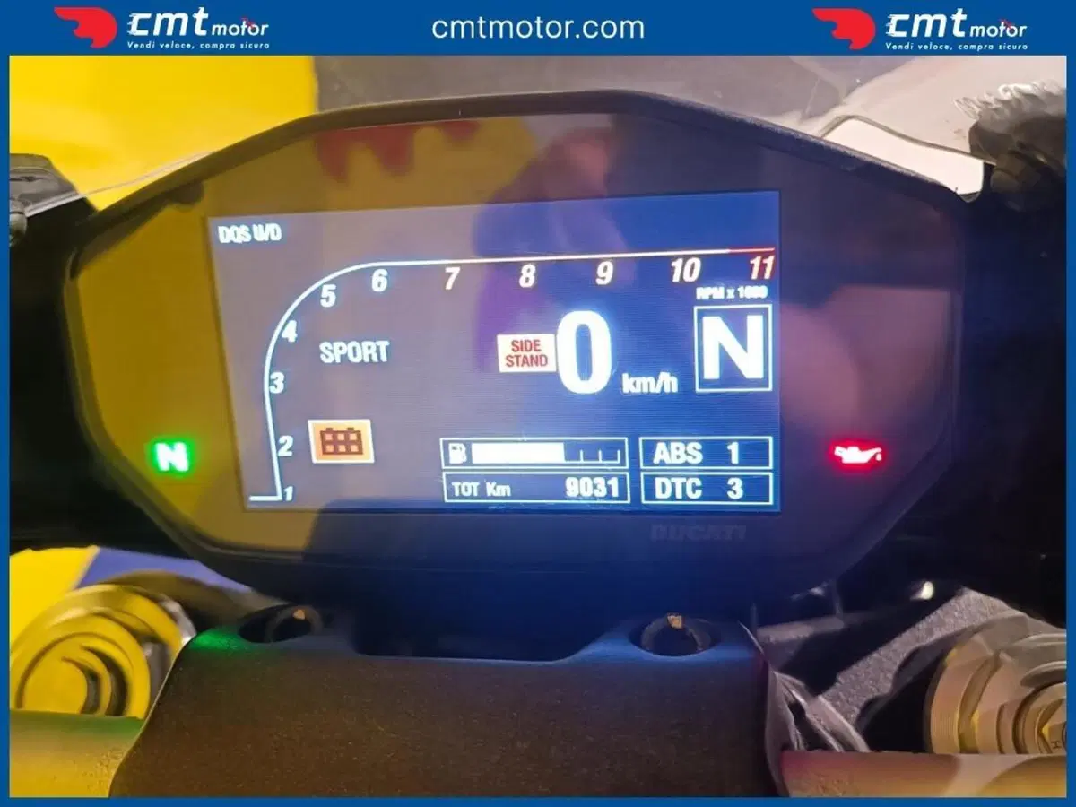 Ducati Monster 821 Stealth (2019 - 20) (5)