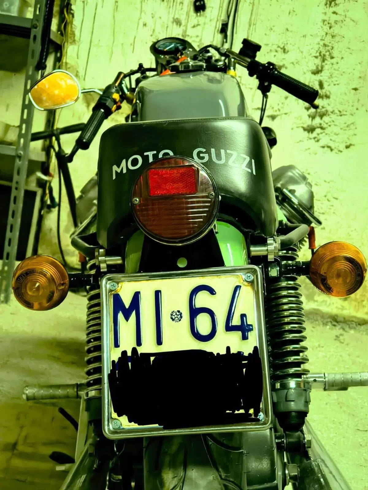 Moto Guzzi 1000 SP (2)