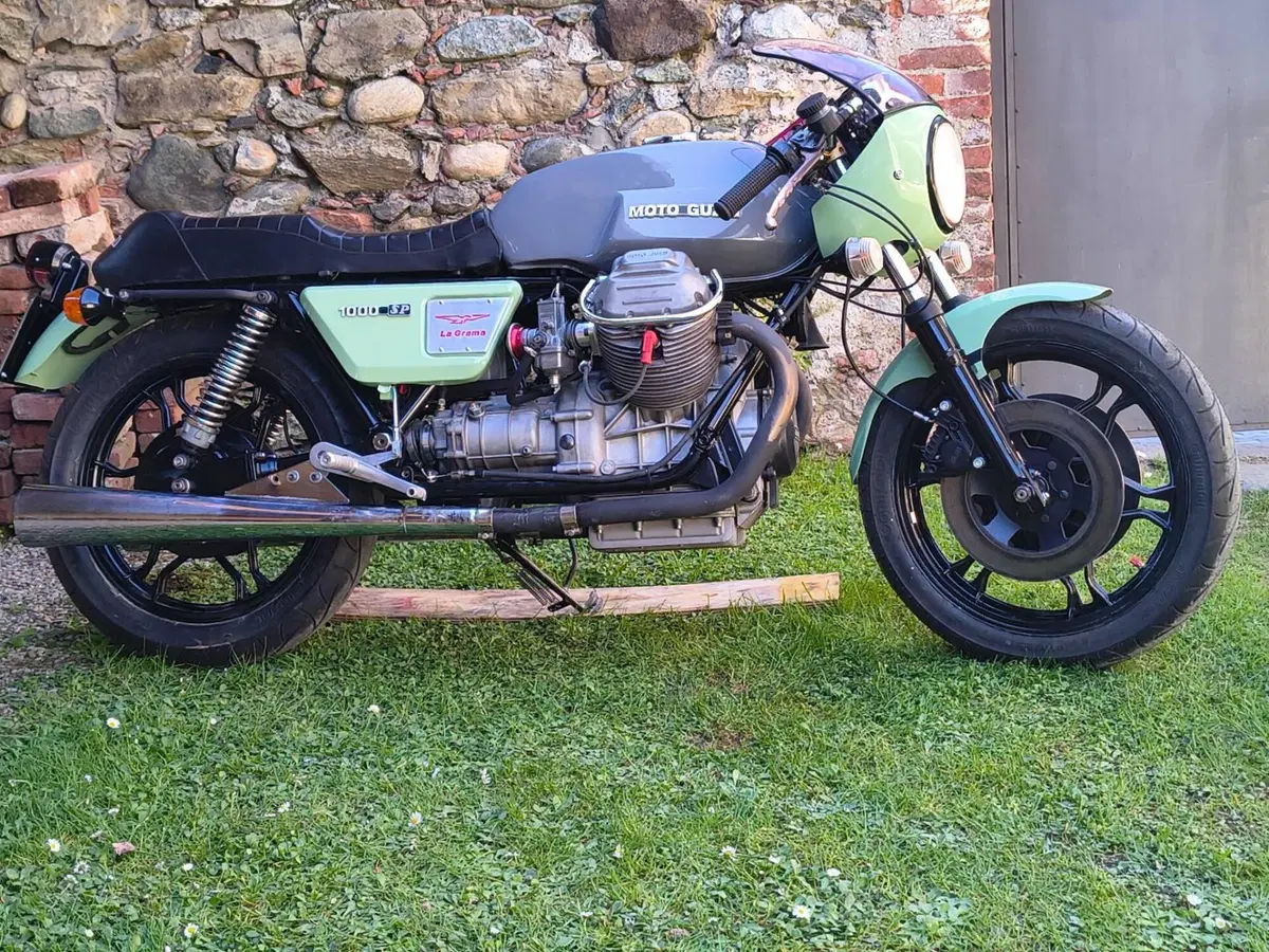 Moto Guzzi 1000 SP (6)