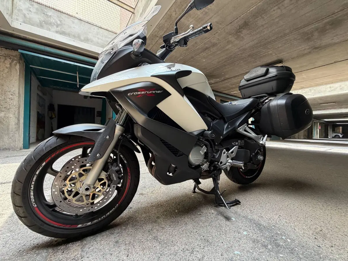 Honda Crossrunner ABS (2010 - 14) (3)