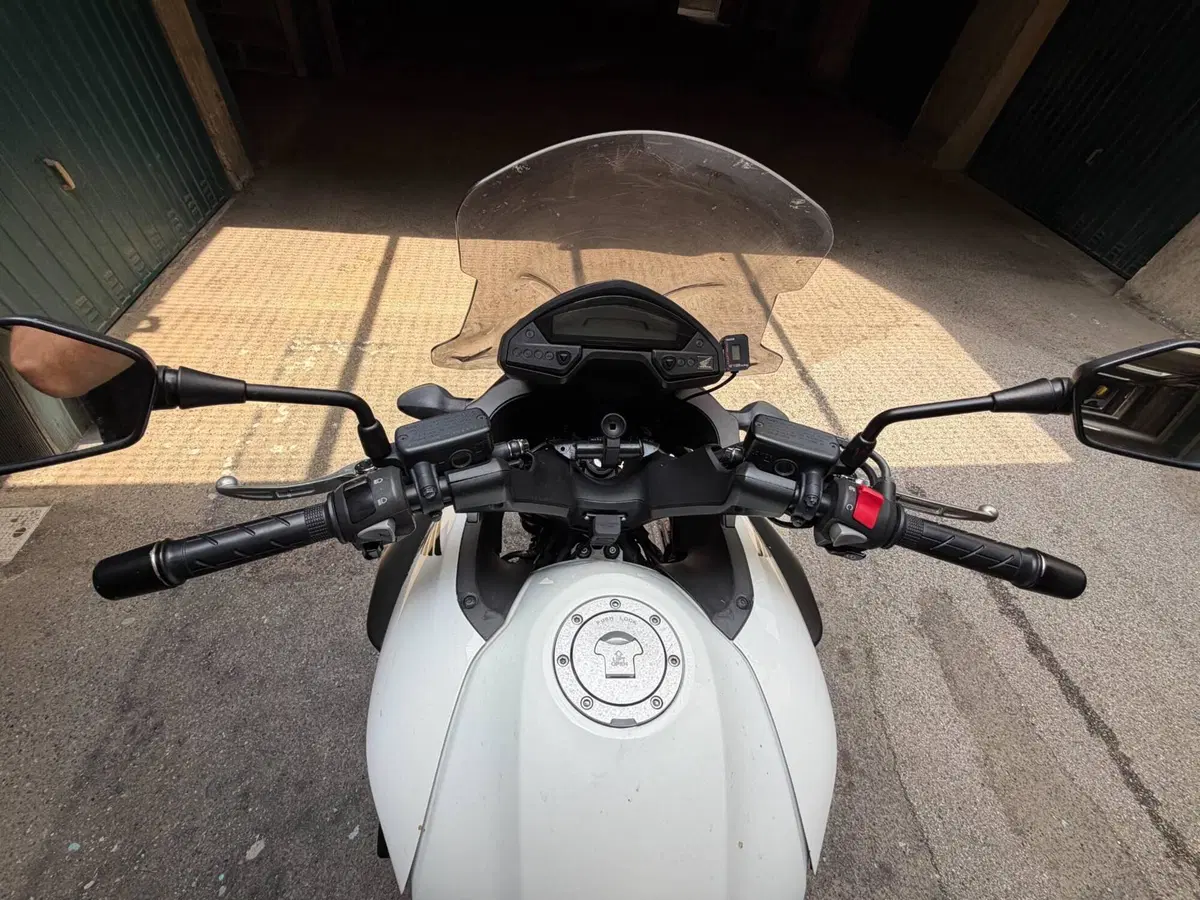 Honda Crossrunner ABS (2010 - 14) (2)