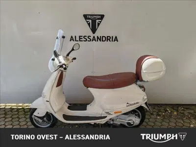 Vespa 125 ET4 Base usata