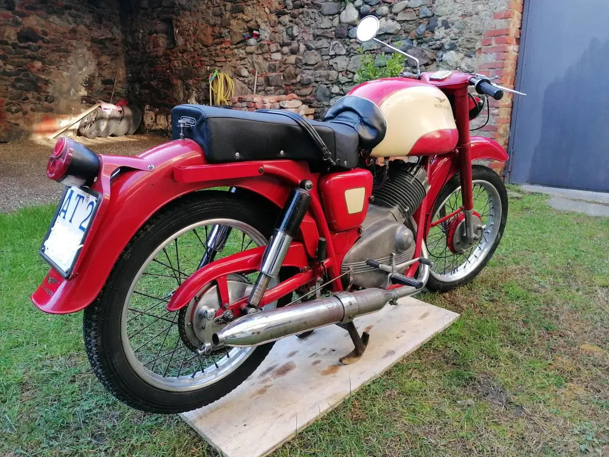 Moto Guzzi Lodola (6)