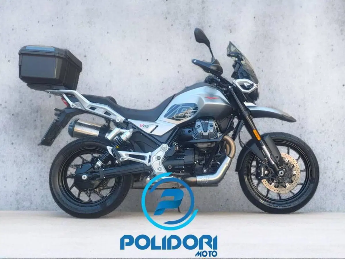 Moto Guzzi V85 Strada (2024 - 26)