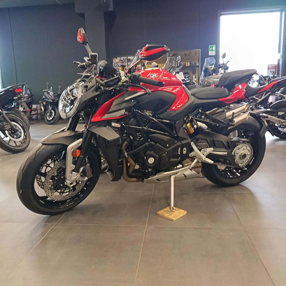 MV Agusta Brutale 1000 RS (2022 - 26)