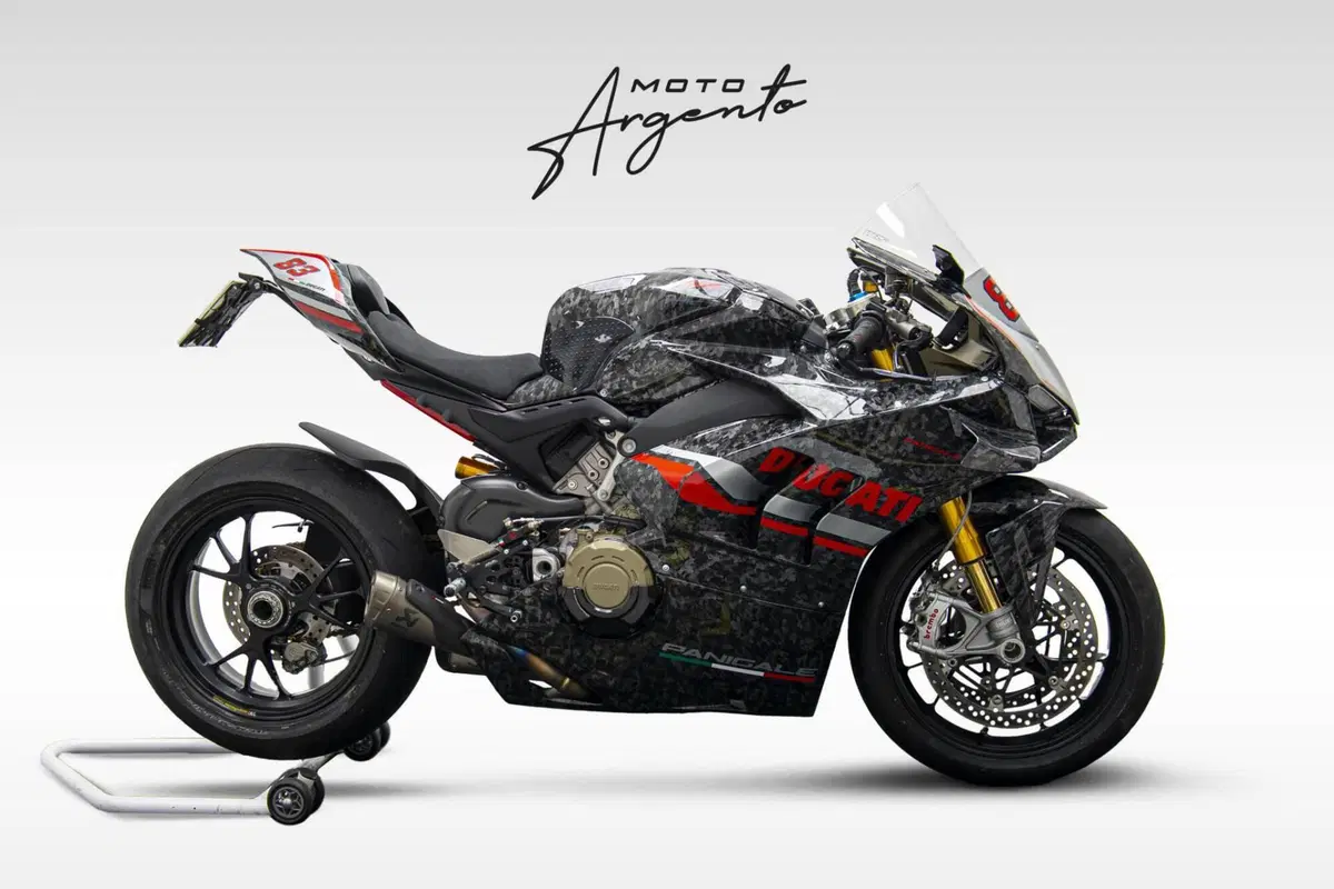 Ducati Panigale V4 S 1100 (2021)