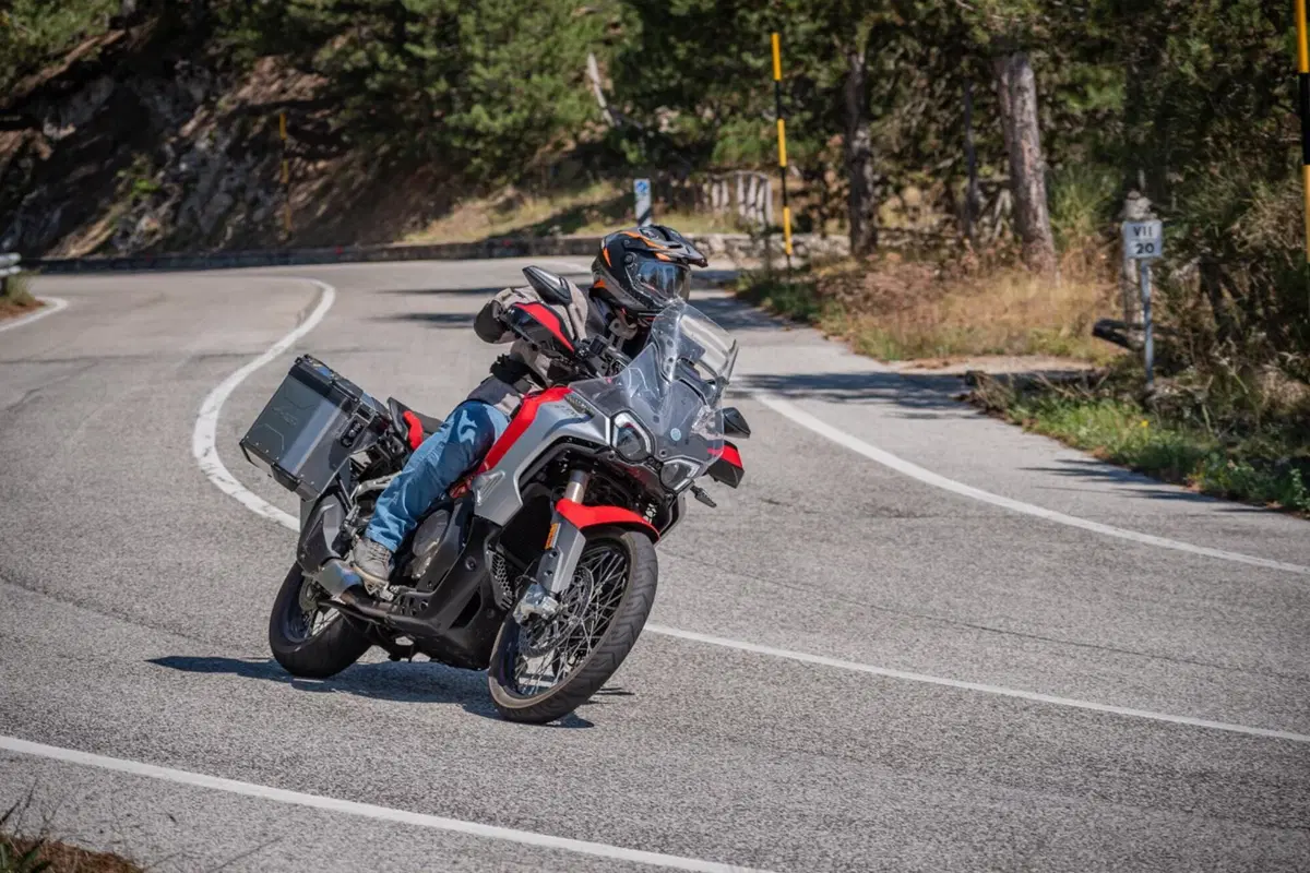 MV Agusta LXP Enduro Veloce (2024 - 25)