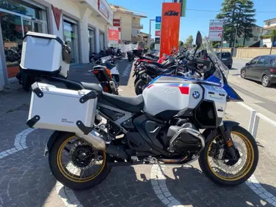 Bmw R 1300 GS Adventure Trophy (2025 - 26) usata