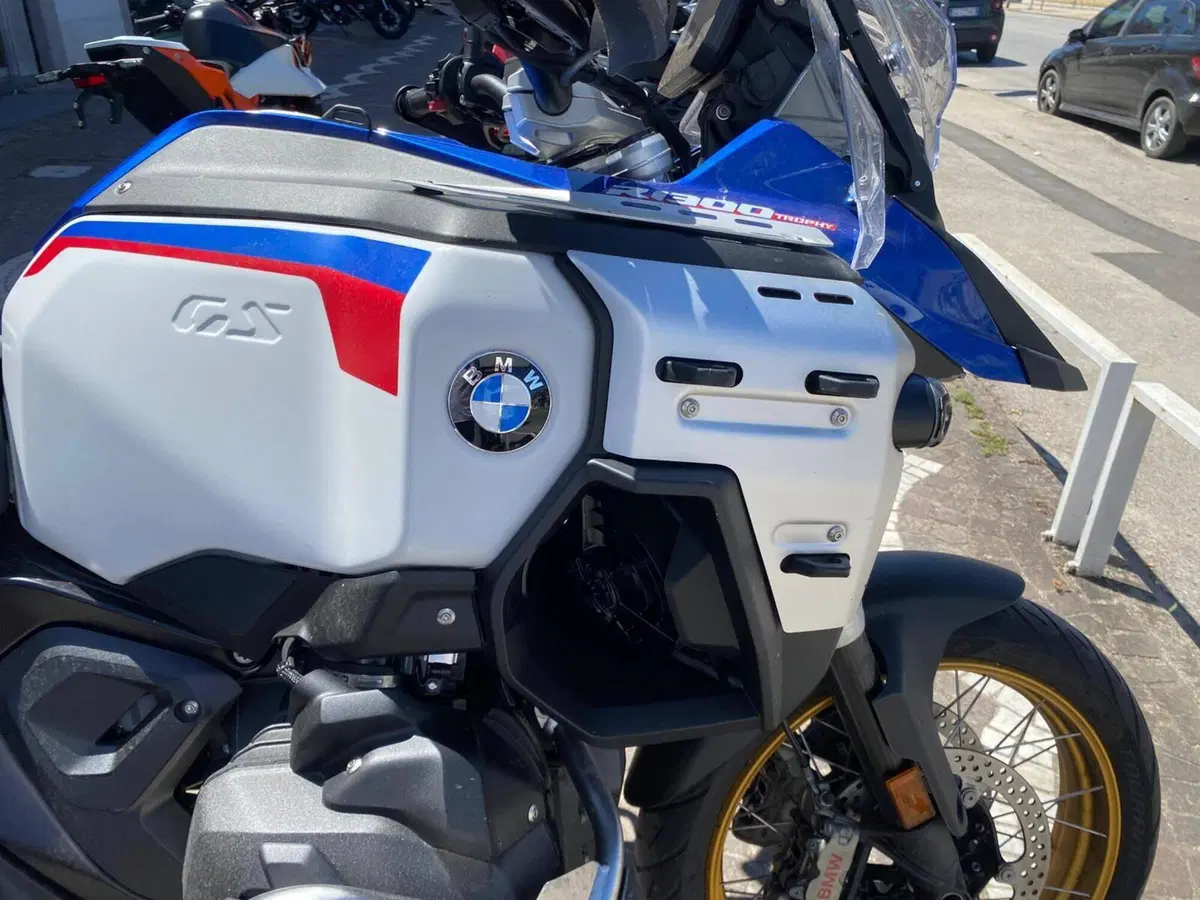 Bmw R 1300 GS Adventure Trophy (2025 - 26) (12)
