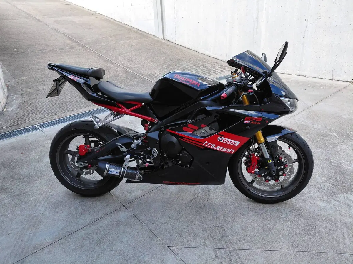 Triumph Daytona 675 (2006 - 08)