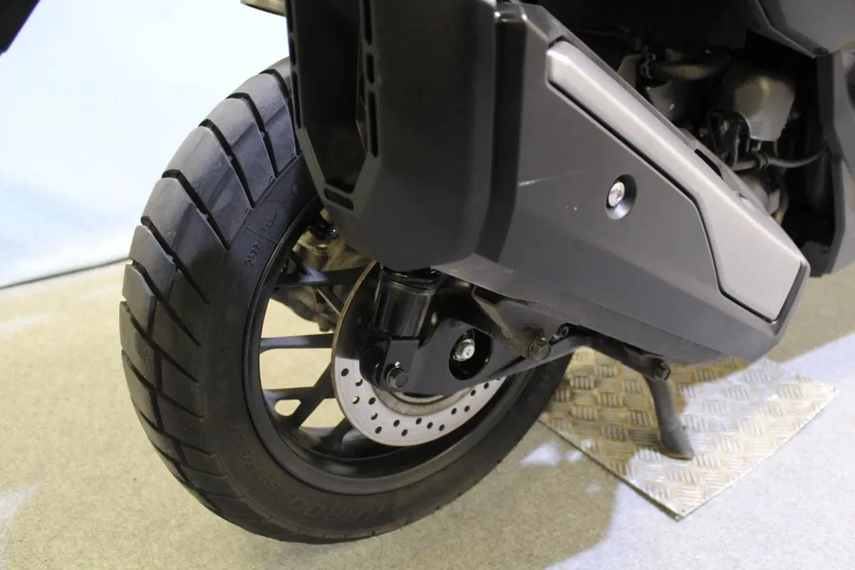 Honda ADV 350 (2022 - 24) (6)