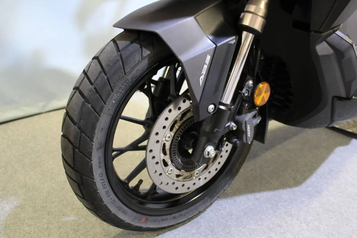 Honda ADV 350 (2022 - 24) (14)