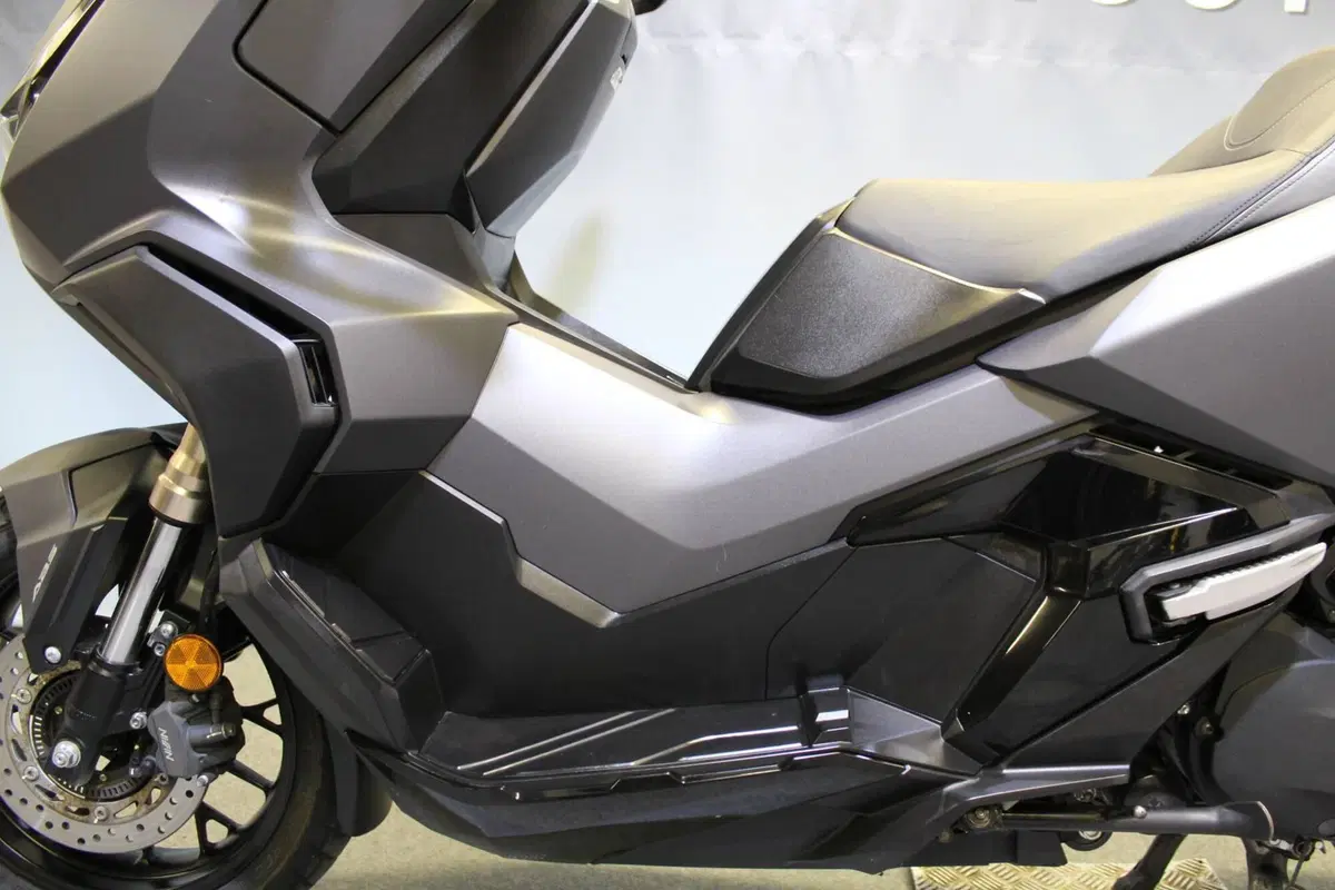 Honda ADV 350 (2022 - 24) (16)