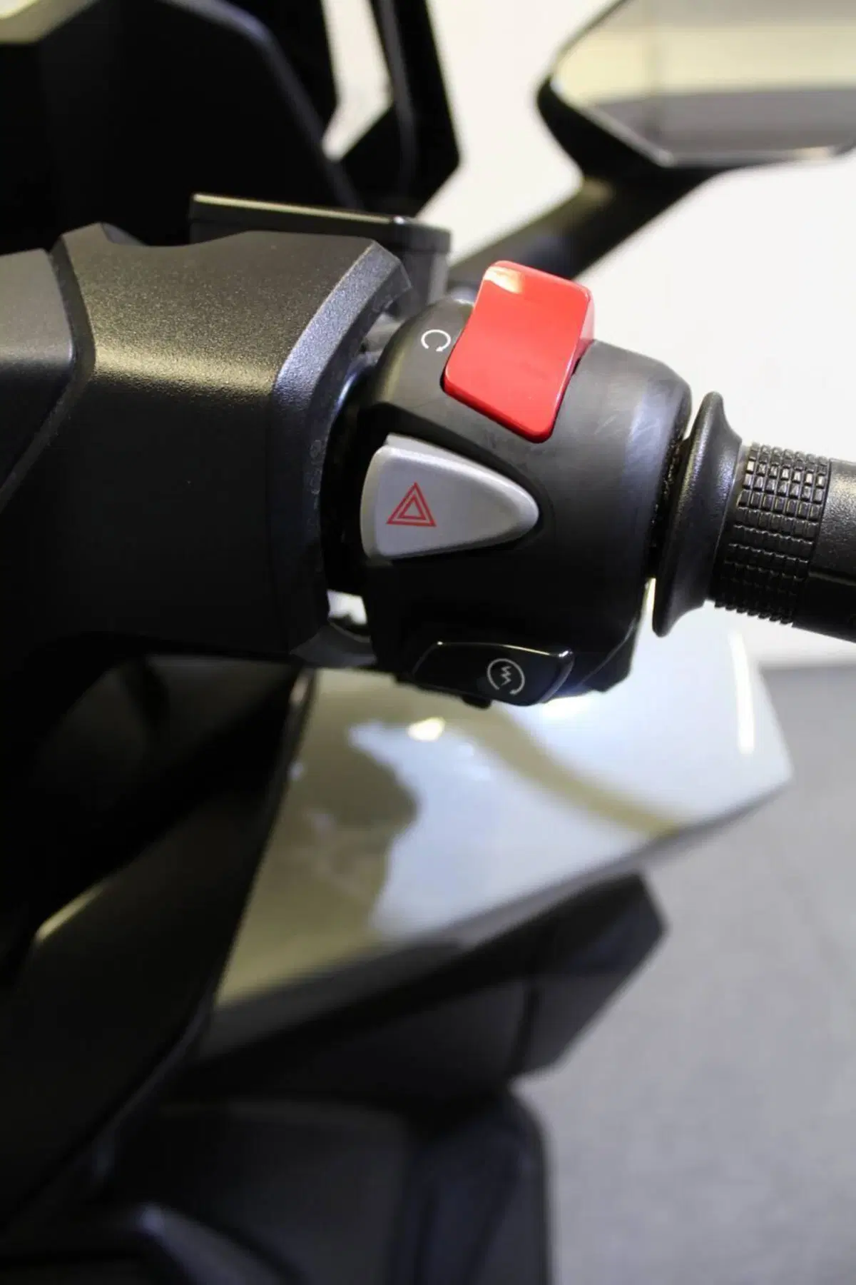 Honda Forza 350 (2022 - 24) (11)