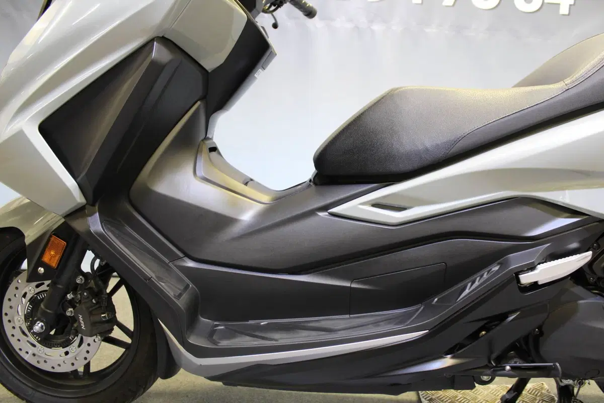 Honda Forza 350 (2022 - 24) (16)
