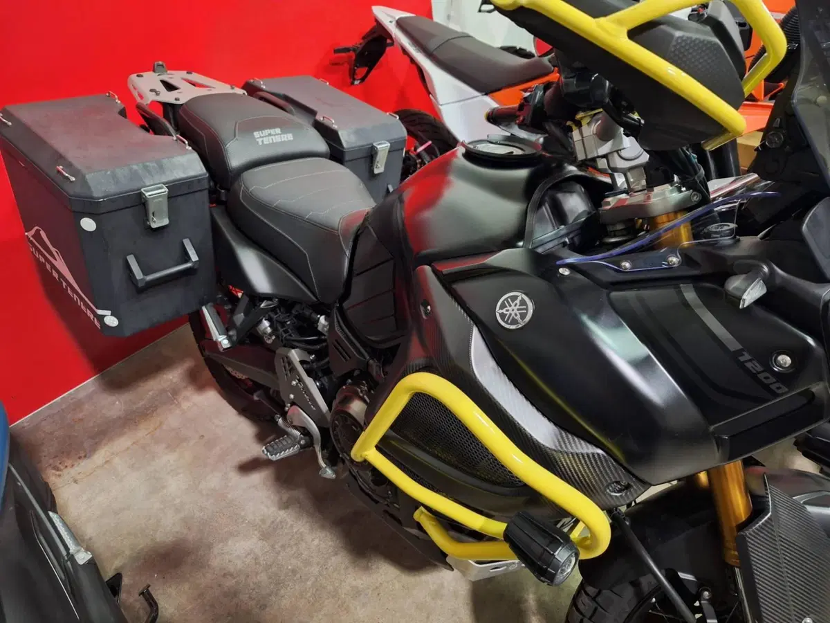 Yamaha XT1200ZE Super Ténéré (2017 - 20) (9)