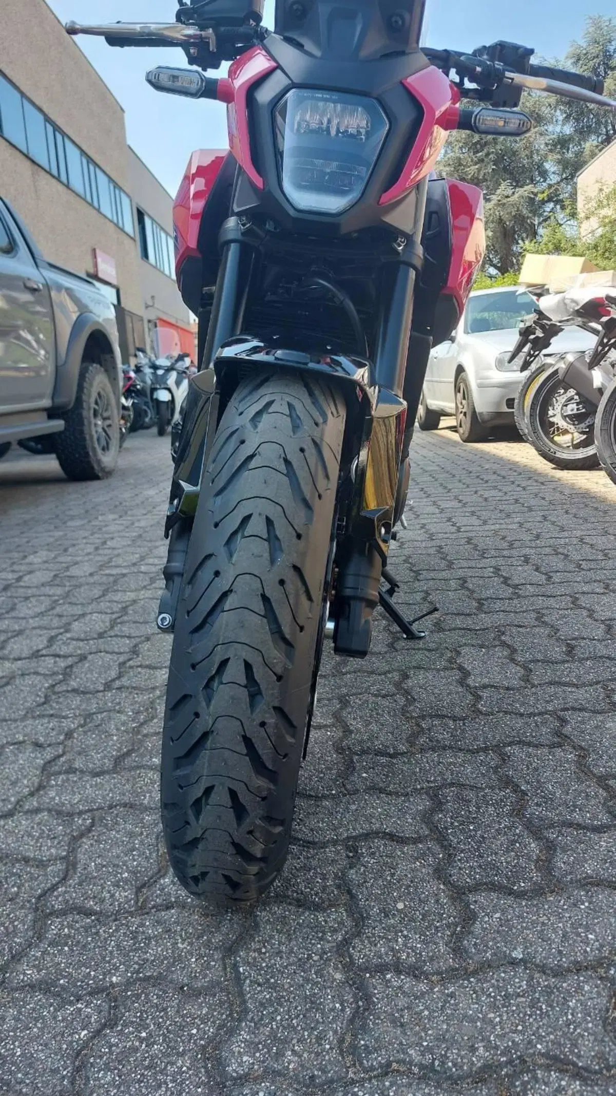 Honda CB 500 Hornet (2026) (3)