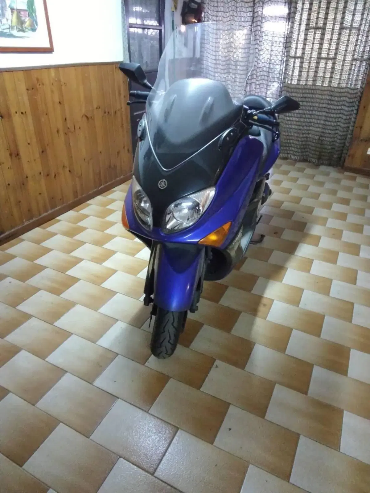 Yamaha T-Max 500 (2004 - 07) (2)