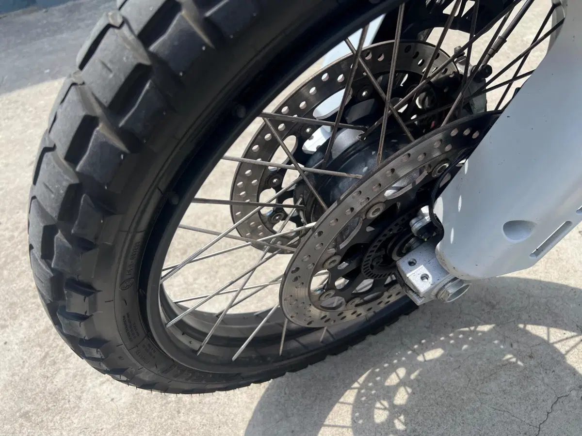 Ducati DesertX (2022 - 25) (19)