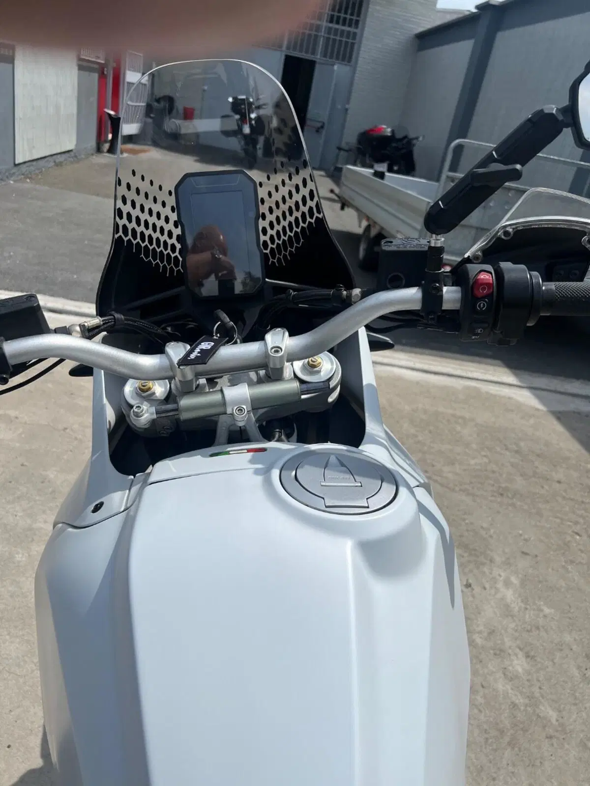 Ducati DesertX (2022 - 25) (7)