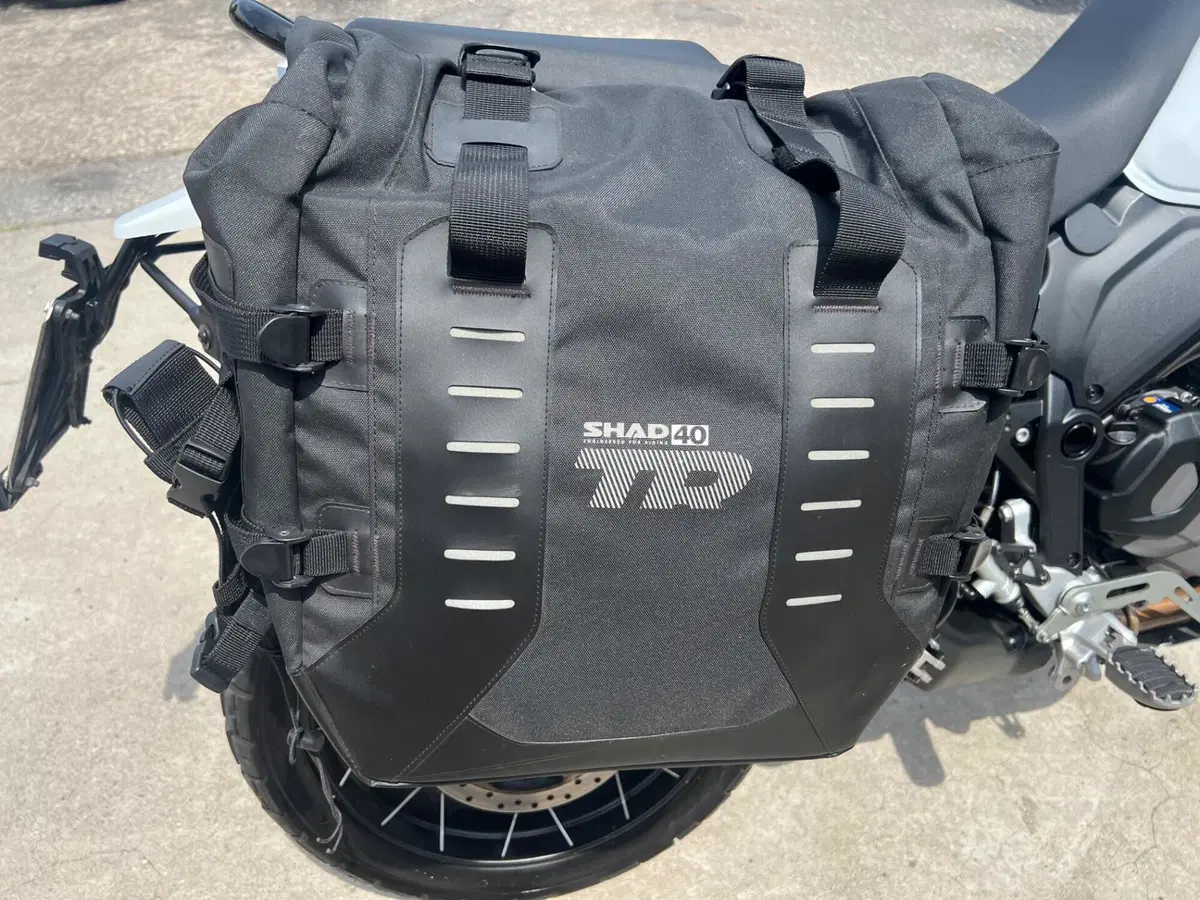 Ducati DesertX (2022 - 25) (13)