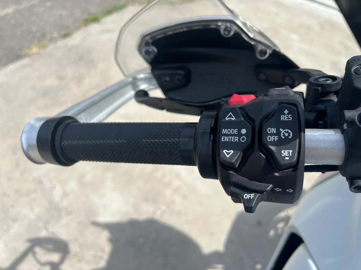 Ducati DesertX (2022 - 25) (11)