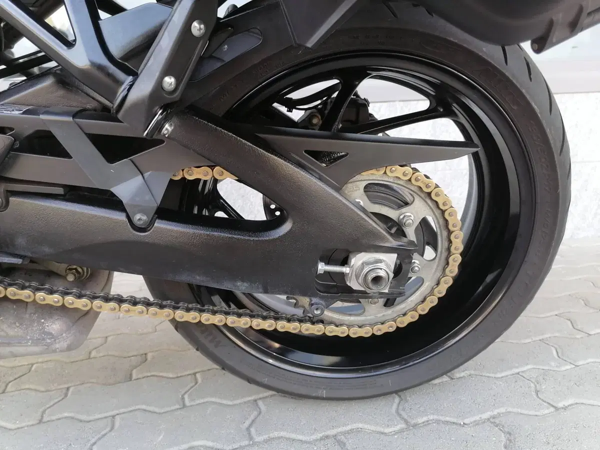 Suzuki GSX-S1000GT (2022 - 24) (8)
