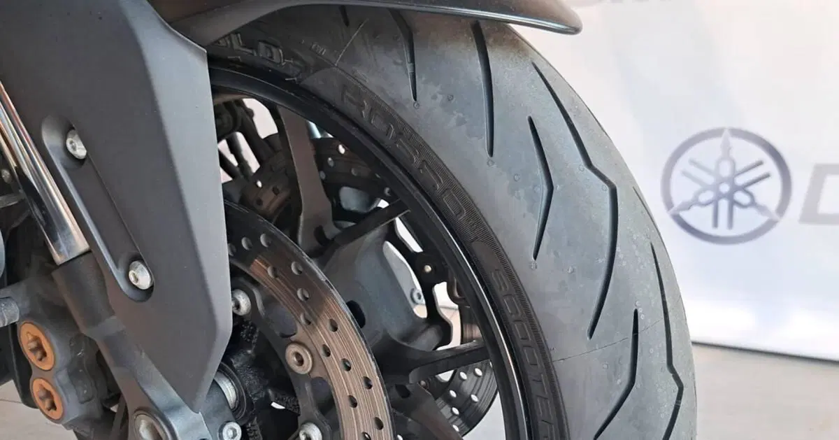 Yamaha T-Max 560 Tech Max (2022 - 24) (4)