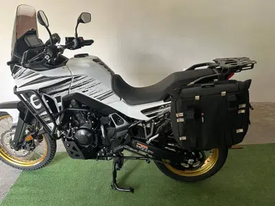 Honda Transalp XL750 (2025) usata