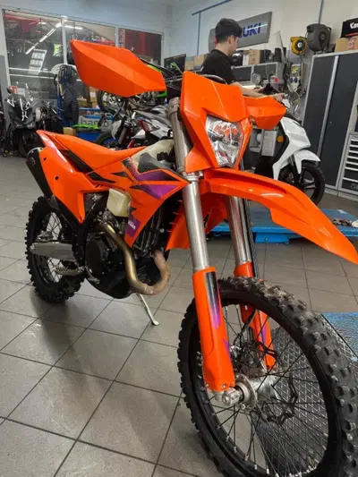 KTM 450 EXC-F (2024) usata