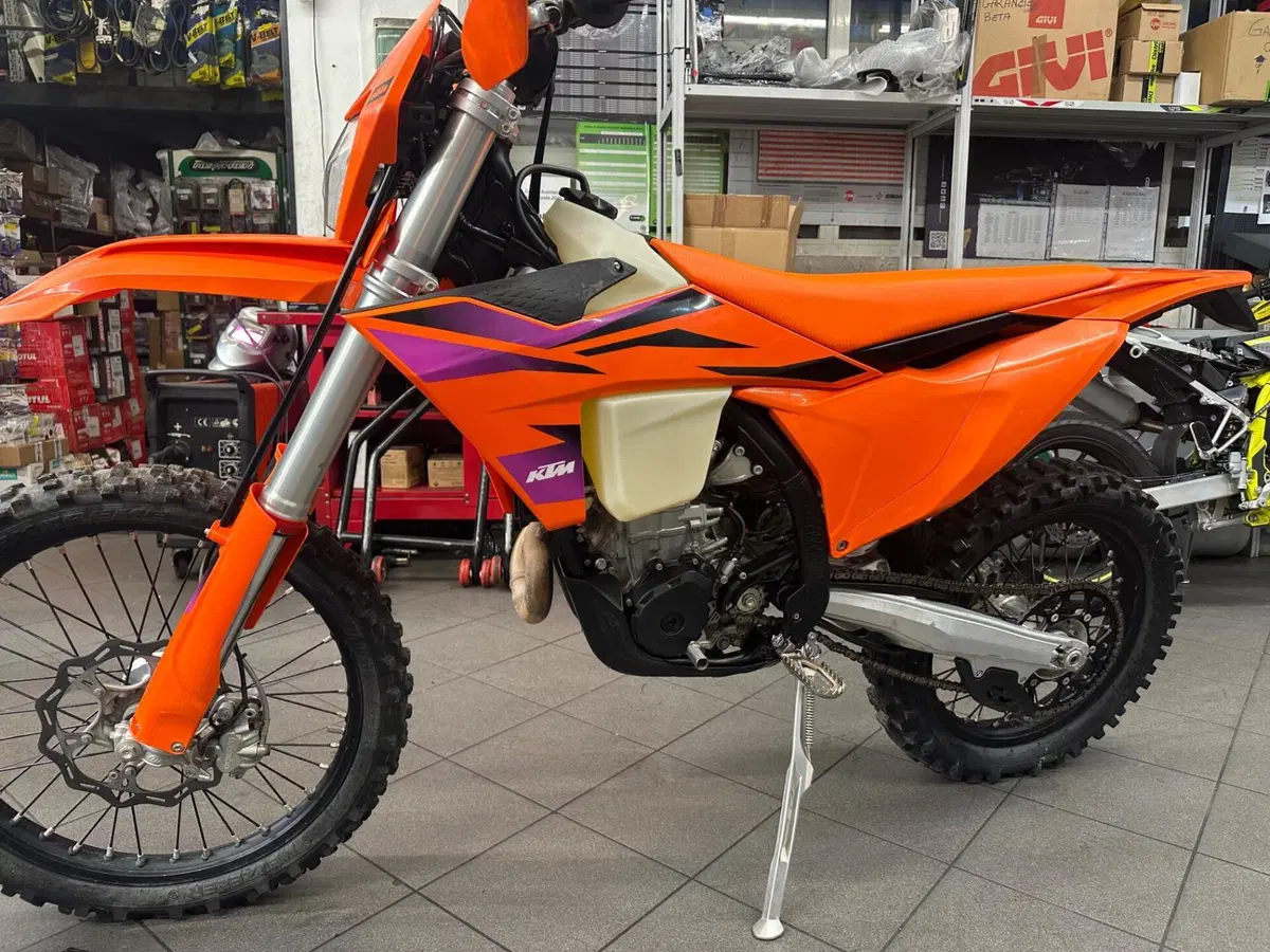 KTM 450 EXC-F (2024) (8)